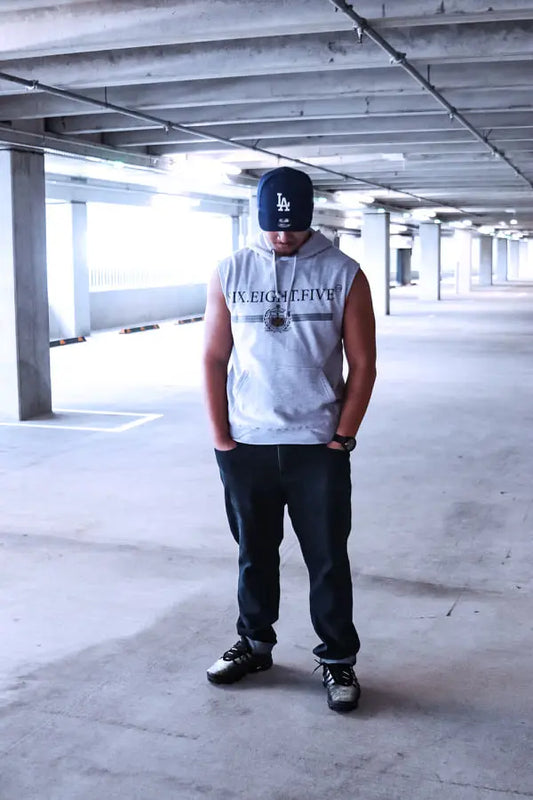 SIX.EIGHT.FIVE SLEEVELESS HOODIE STREET CULTURE CO