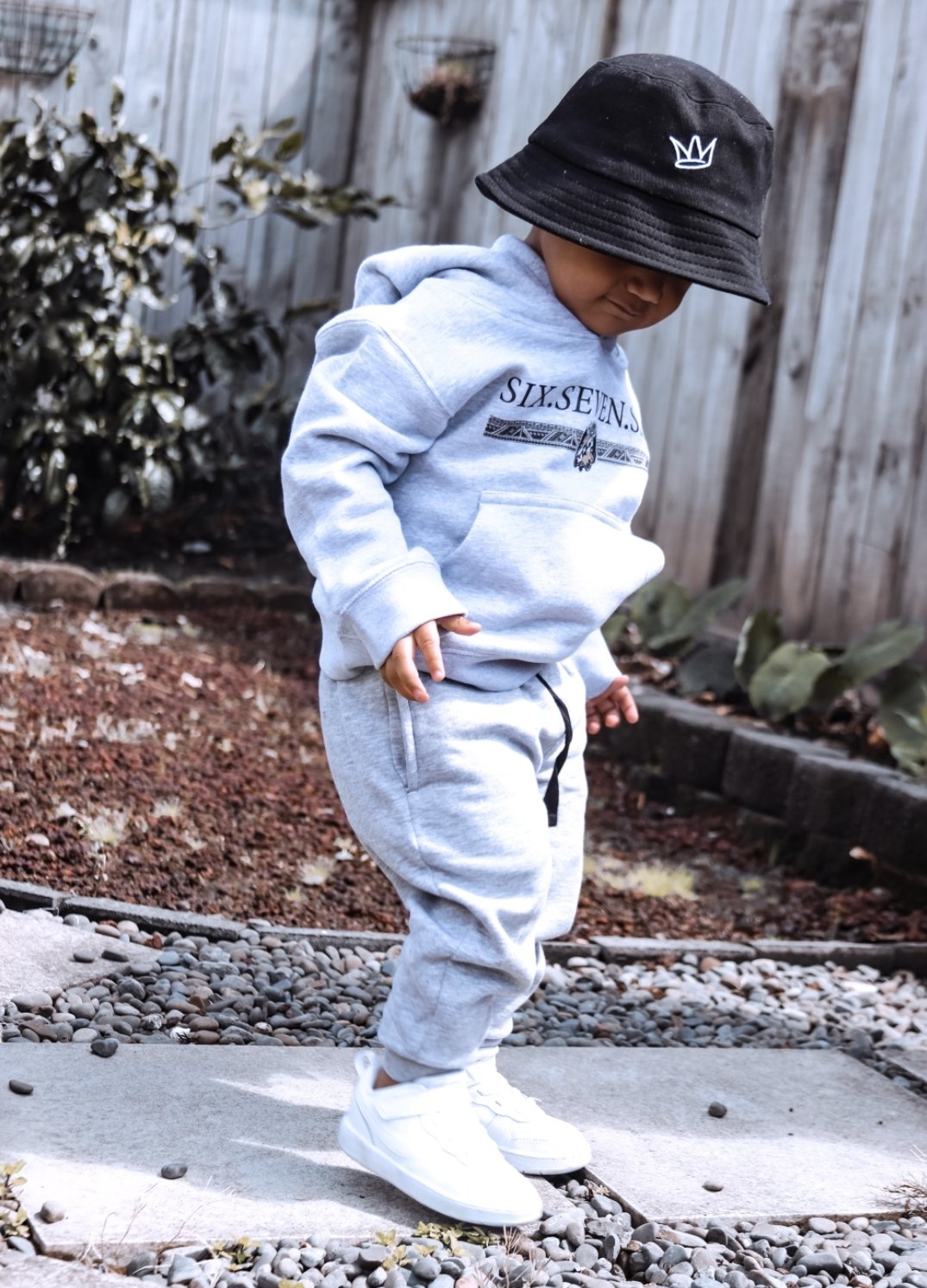 KIDS SIX.SEVEN.SIX HOODIES