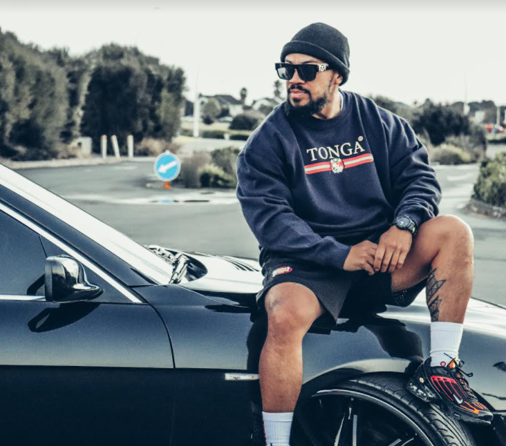 TONGA CREWNECK SWEATSHIRT