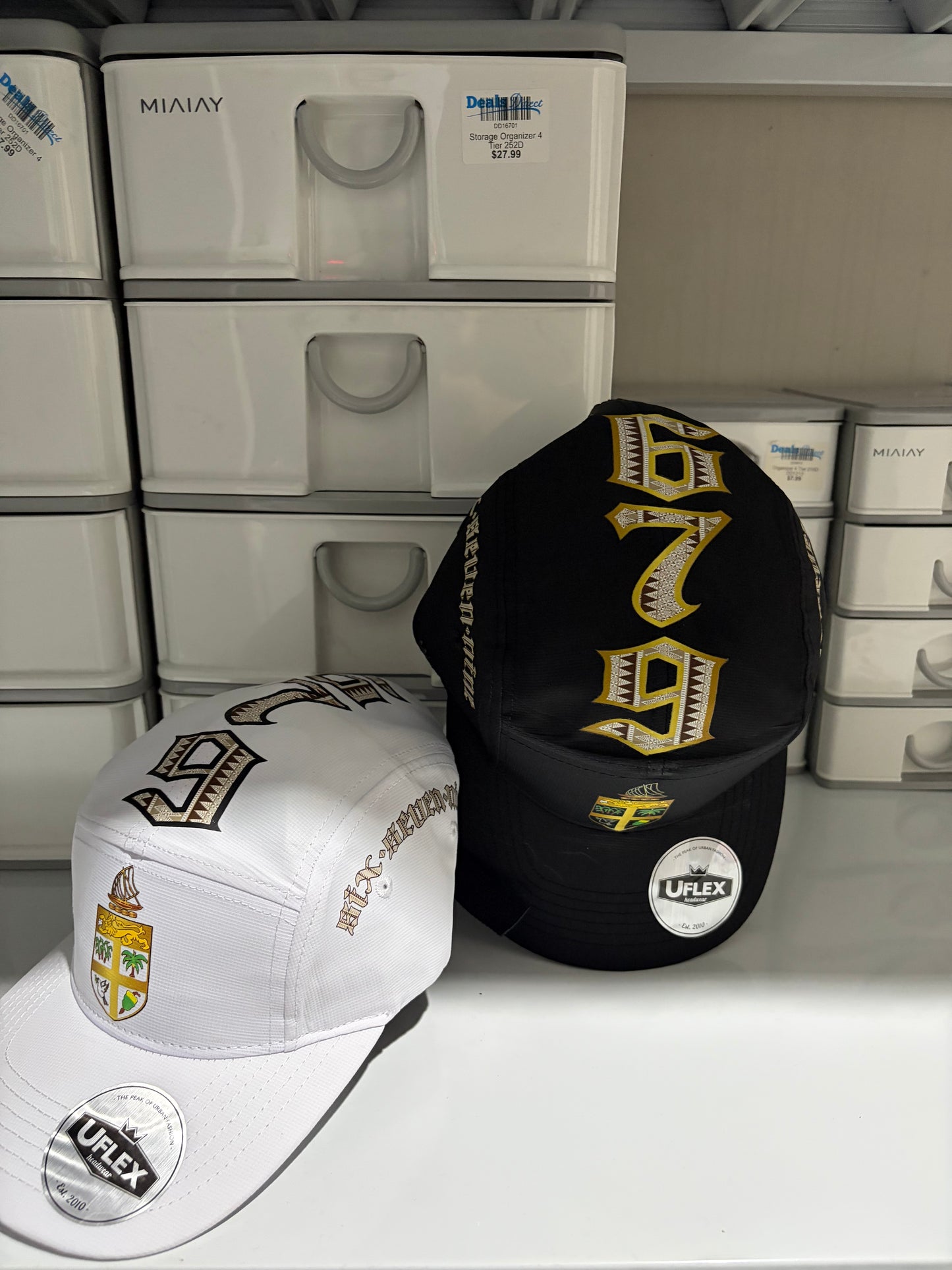679 premium Hat